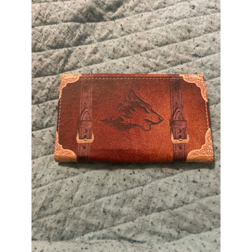 Wolf Graphic Suitcase Style Bifold Wallet Brown Tan Faux Leather Snap Closure